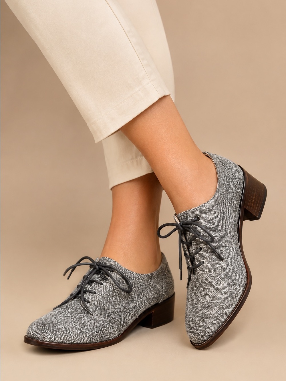 Louise et Cie Tweed Oxford Shoes Gray Leather Sole Size 8M / EU 38